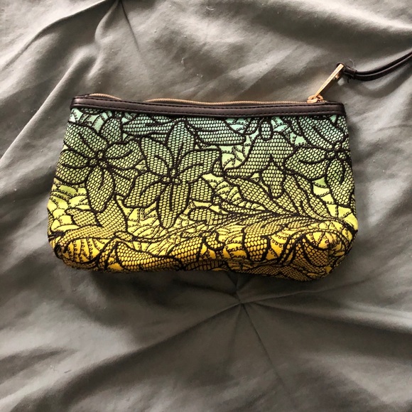 Victoria’s Secret Makeup Bag - Picture 2 of 3